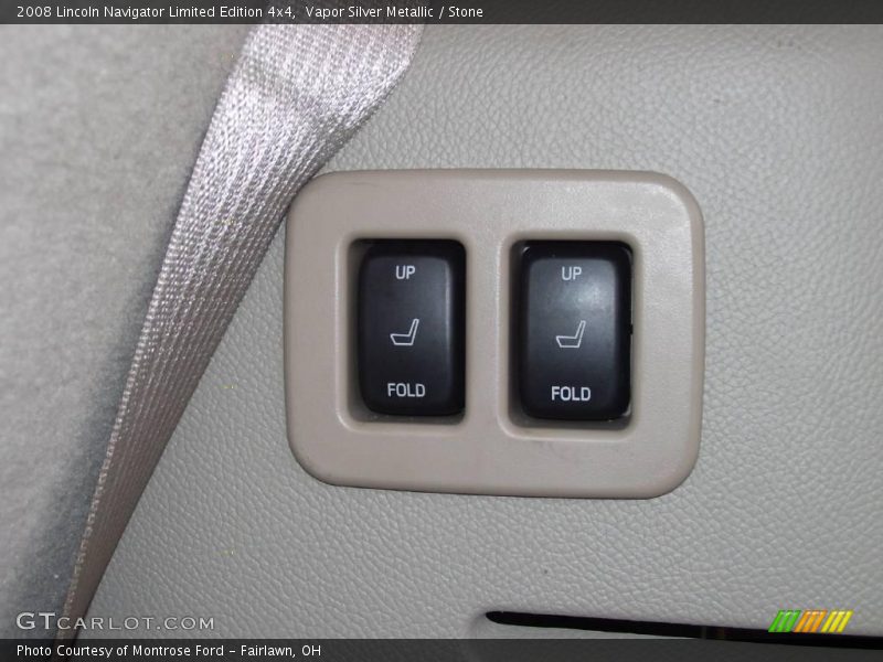 Vapor Silver Metallic / Stone 2008 Lincoln Navigator Limited Edition 4x4