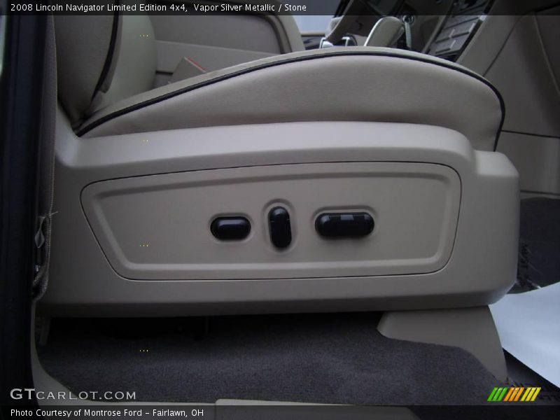 Vapor Silver Metallic / Stone 2008 Lincoln Navigator Limited Edition 4x4