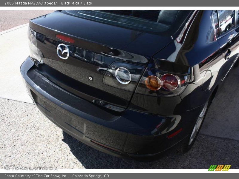 Black Mica / Black 2005 Mazda MAZDA3 s Sedan