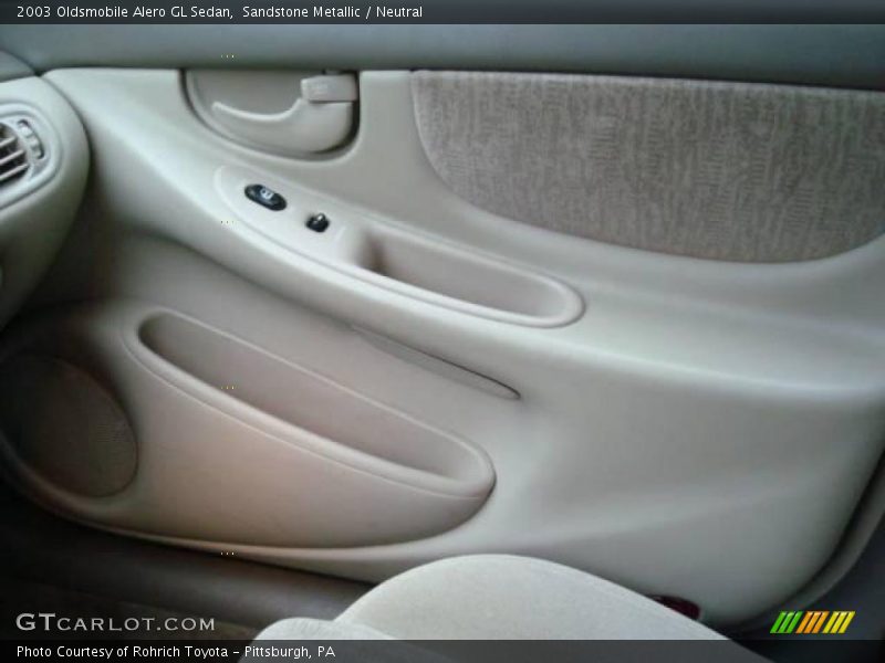 Sandstone Metallic / Neutral 2003 Oldsmobile Alero GL Sedan