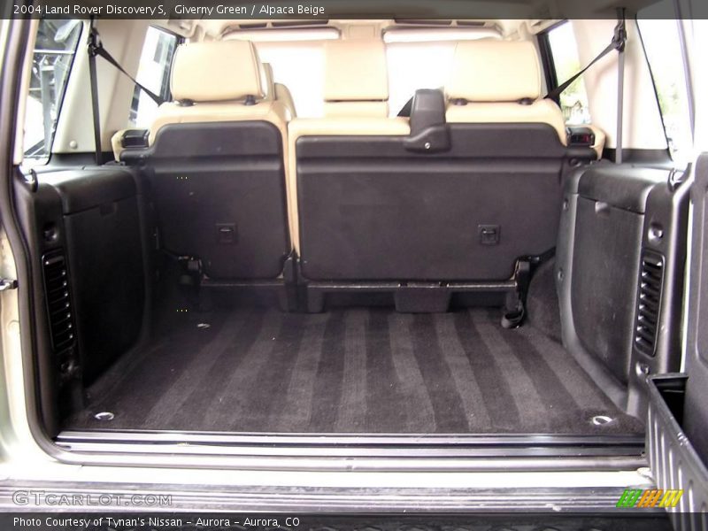 Giverny Green / Alpaca Beige 2004 Land Rover Discovery S