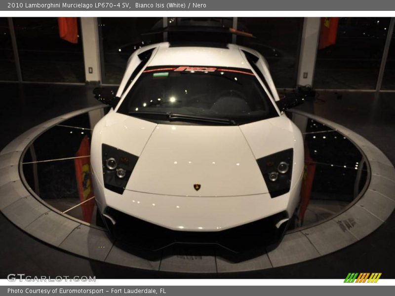Bianco Isis (White) / Nero 2010 Lamborghini Murcielago LP670-4 SV