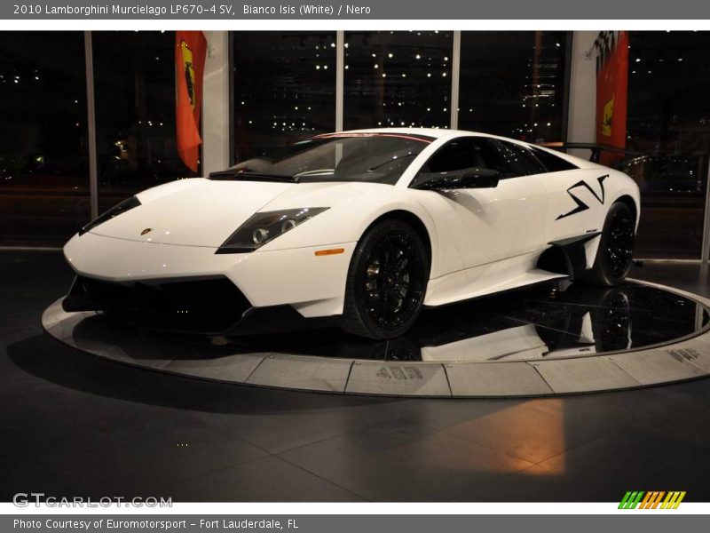 Bianco Isis (White) / Nero 2010 Lamborghini Murcielago LP670-4 SV
