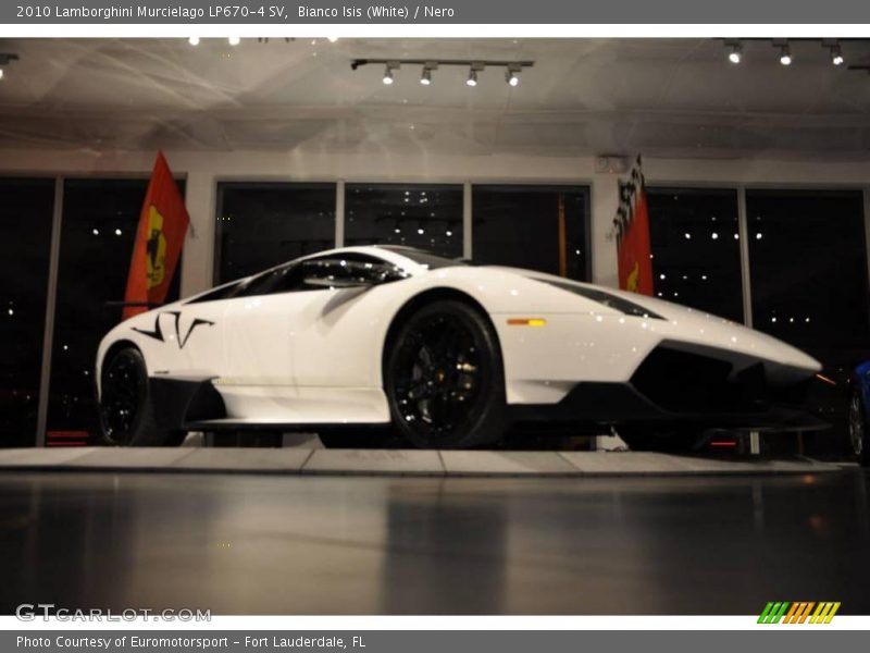 Bianco Isis (White) / Nero 2010 Lamborghini Murcielago LP670-4 SV