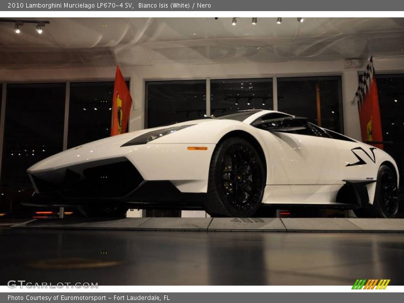 Bianco Isis (White) / Nero 2010 Lamborghini Murcielago LP670-4 SV