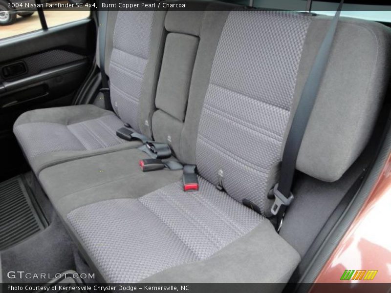 Rear Seat of 2004 Pathfinder SE 4x4
