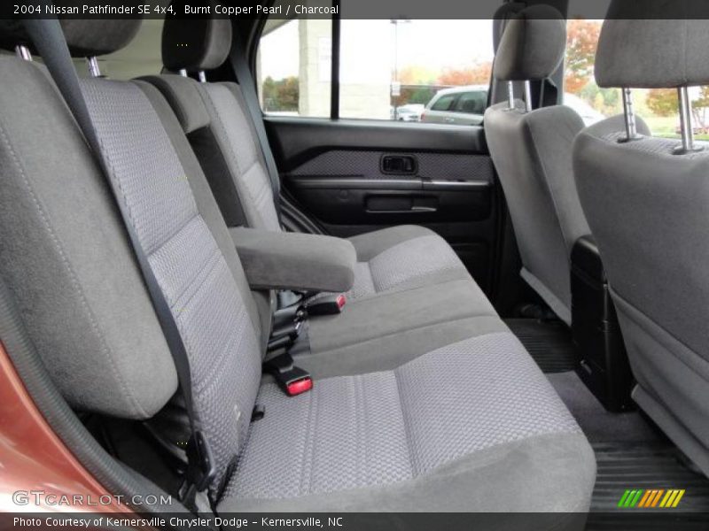 Burnt Copper Pearl / Charcoal 2004 Nissan Pathfinder SE 4x4