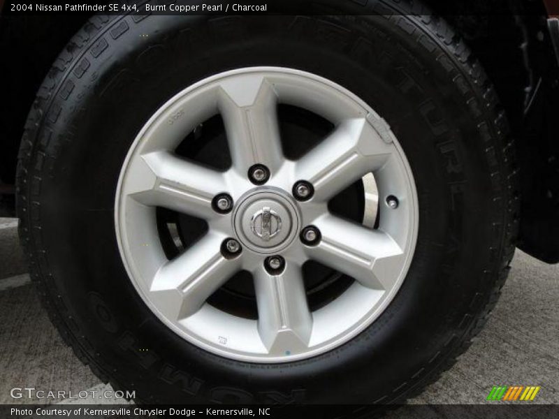  2004 Pathfinder SE 4x4 Wheel