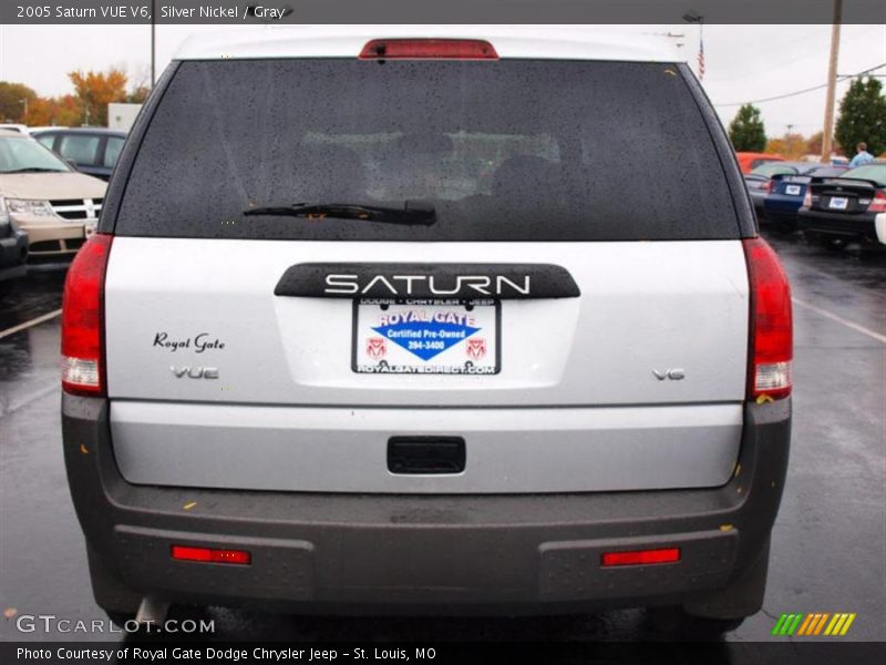 Silver Nickel / Gray 2005 Saturn VUE V6