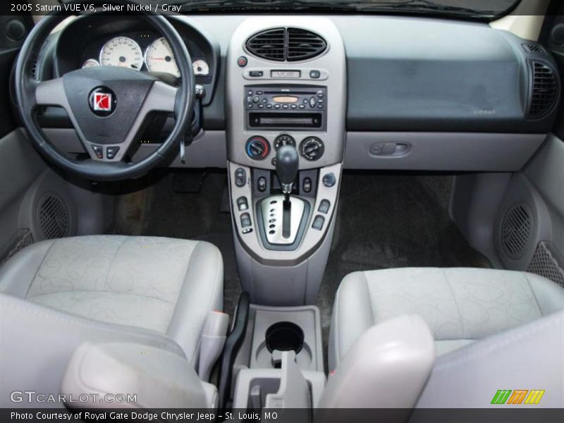 Silver Nickel / Gray 2005 Saturn VUE V6