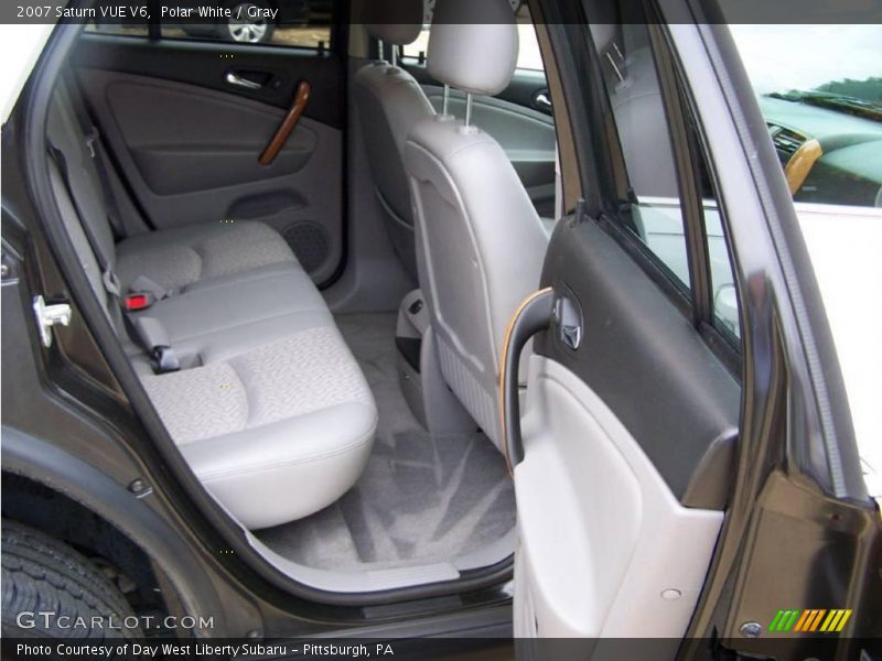 Polar White / Gray 2007 Saturn VUE V6
