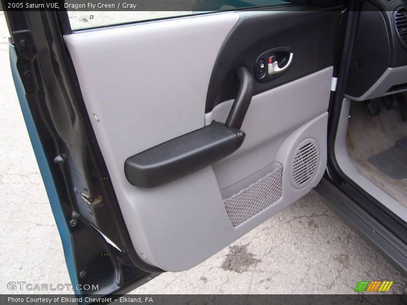 Dragon Fly Green / Gray 2005 Saturn VUE