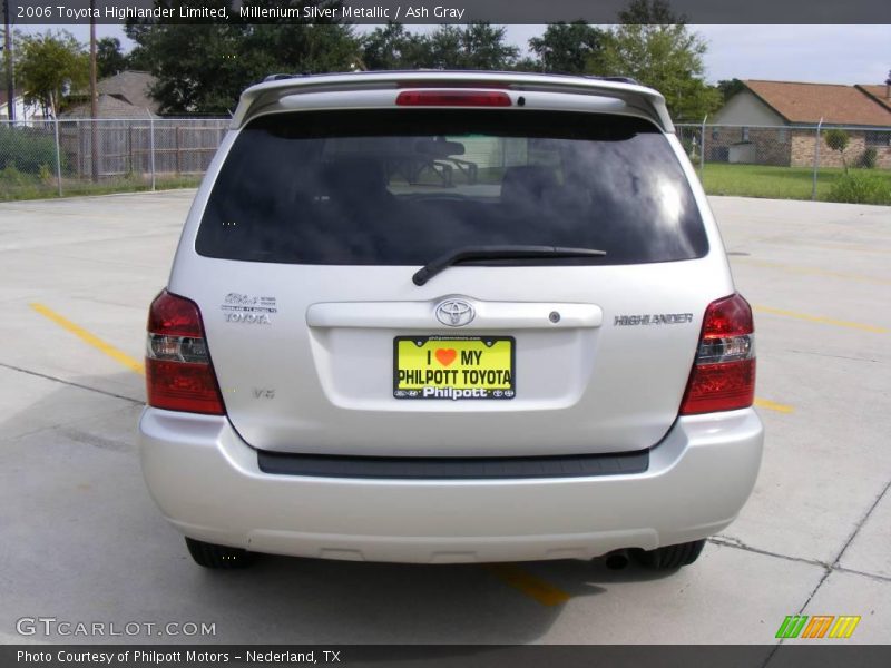 Millenium Silver Metallic / Ash Gray 2006 Toyota Highlander Limited