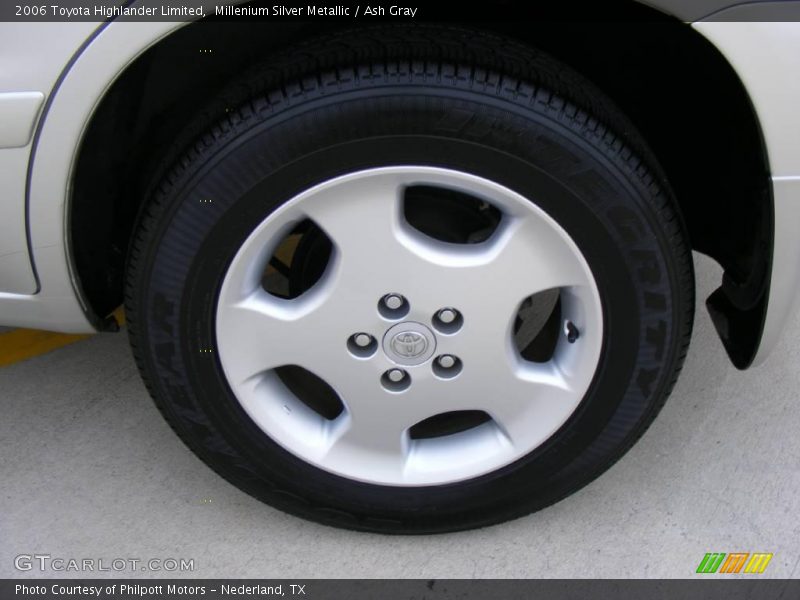 Millenium Silver Metallic / Ash Gray 2006 Toyota Highlander Limited