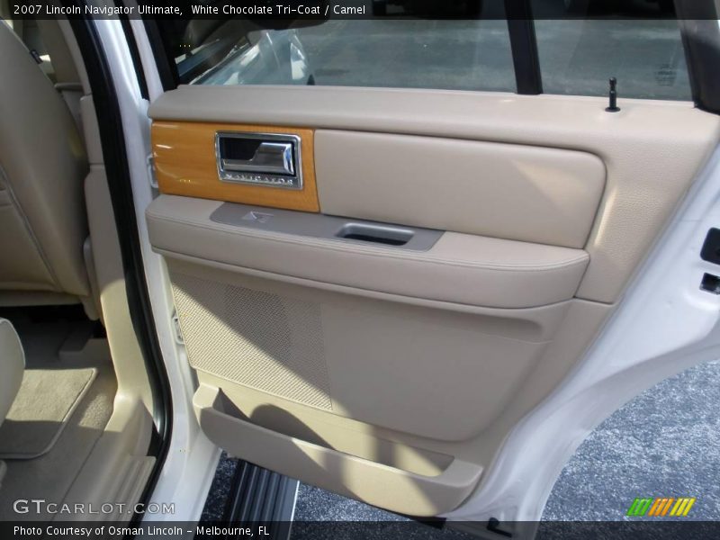 White Chocolate Tri-Coat / Camel 2007 Lincoln Navigator Ultimate