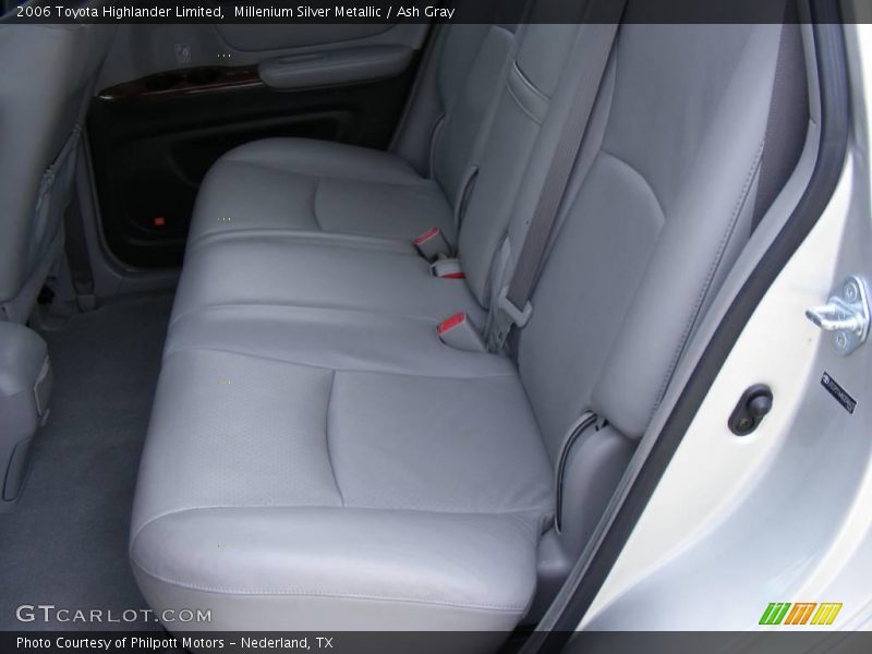 Millenium Silver Metallic / Ash Gray 2006 Toyota Highlander Limited