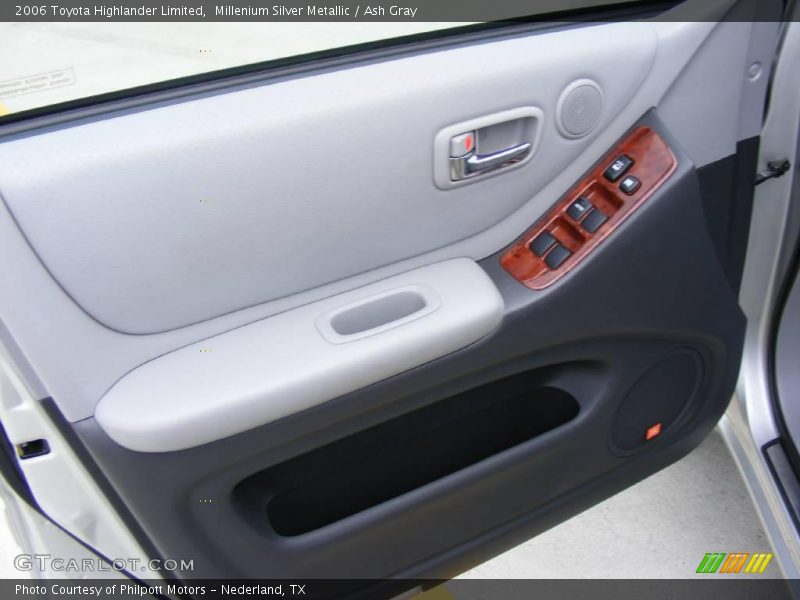 Millenium Silver Metallic / Ash Gray 2006 Toyota Highlander Limited