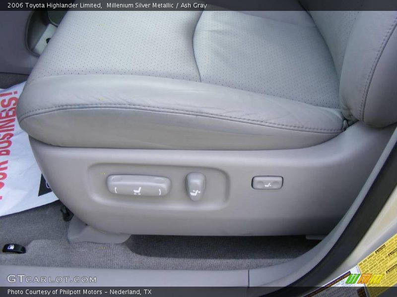 Millenium Silver Metallic / Ash Gray 2006 Toyota Highlander Limited