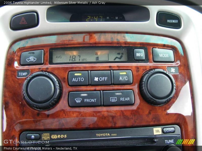 Millenium Silver Metallic / Ash Gray 2006 Toyota Highlander Limited