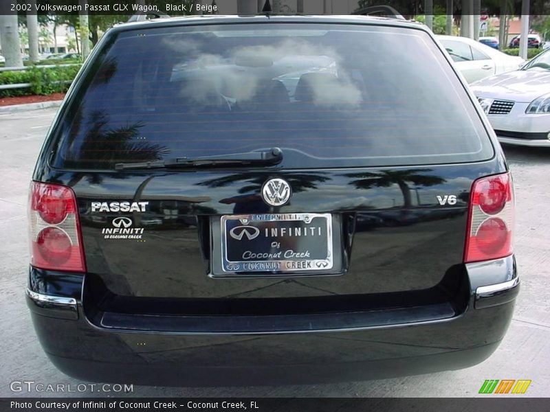 Black / Beige 2002 Volkswagen Passat GLX Wagon
