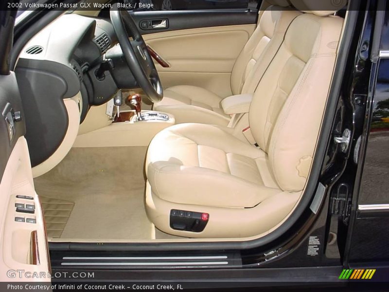 Black / Beige 2002 Volkswagen Passat GLX Wagon