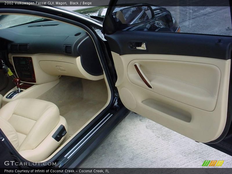 Black / Beige 2002 Volkswagen Passat GLX Wagon