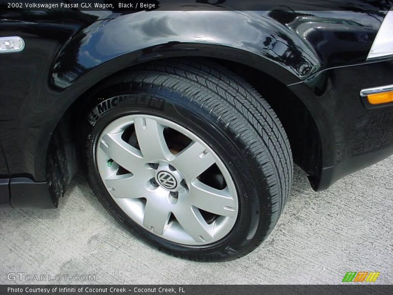 Black / Beige 2002 Volkswagen Passat GLX Wagon