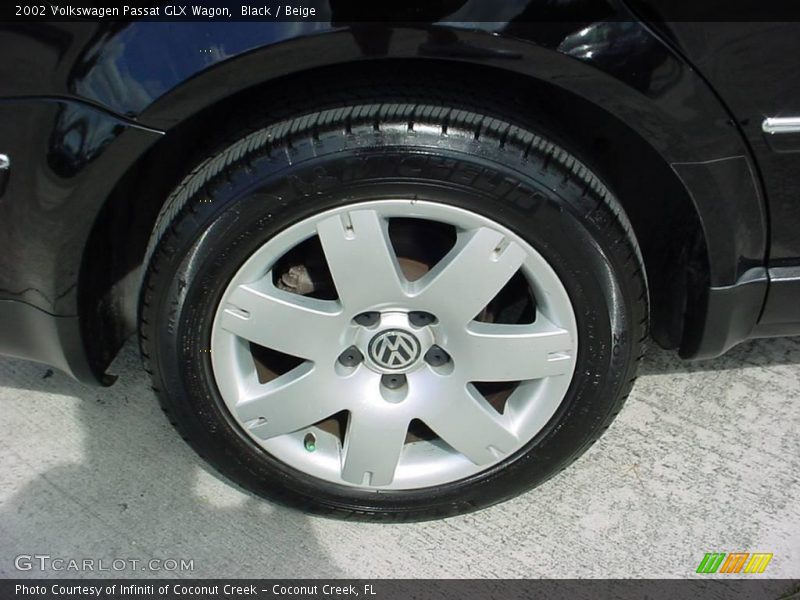 Black / Beige 2002 Volkswagen Passat GLX Wagon