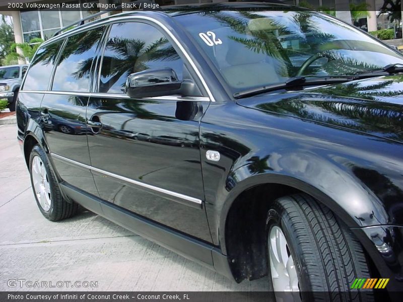 Black / Beige 2002 Volkswagen Passat GLX Wagon