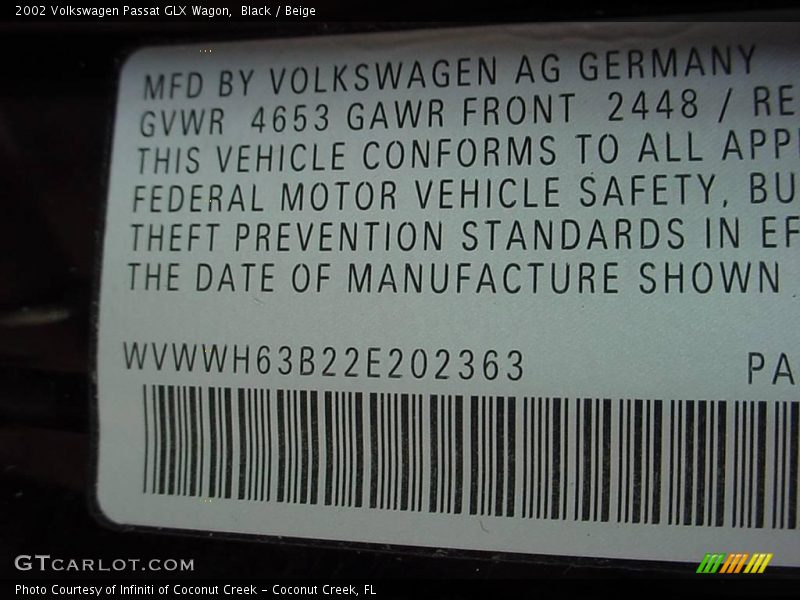 Black / Beige 2002 Volkswagen Passat GLX Wagon