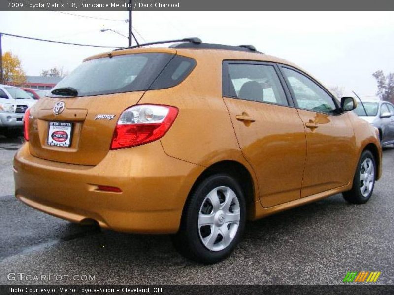 Sundance Metallic / Dark Charcoal 2009 Toyota Matrix 1.8