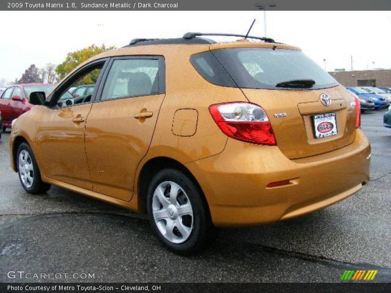 Sundance Metallic / Dark Charcoal 2009 Toyota Matrix 1.8
