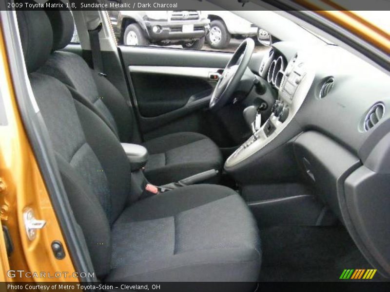 Sundance Metallic / Dark Charcoal 2009 Toyota Matrix 1.8