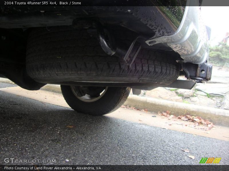 Black / Stone 2004 Toyota 4Runner SR5 4x4