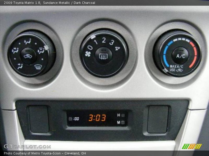Sundance Metallic / Dark Charcoal 2009 Toyota Matrix 1.8