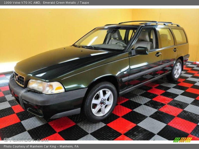 Emerald Green Metallic / Taupe 1999 Volvo V70 XC AWD