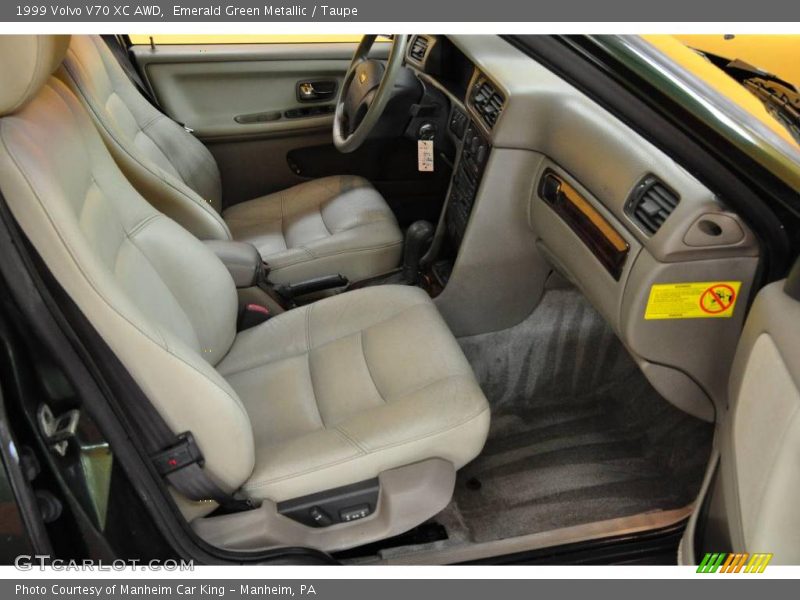 Emerald Green Metallic / Taupe 1999 Volvo V70 XC AWD