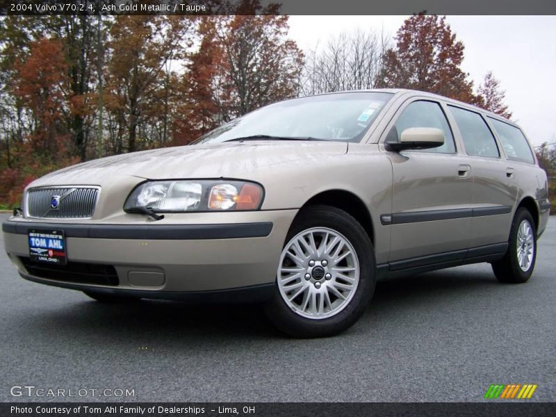 Ash Gold Metallic / Taupe 2004 Volvo V70 2.4