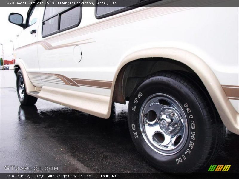 White / Tan 1998 Dodge Ram Van 1500 Passenger Conversion