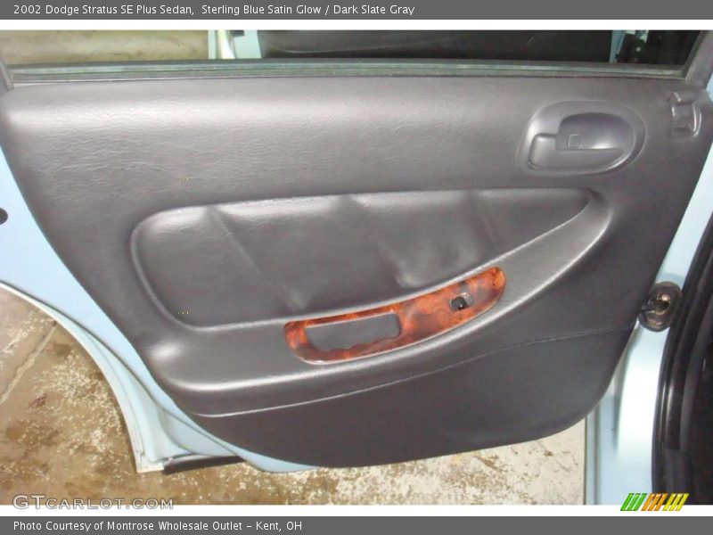 Sterling Blue Satin Glow / Dark Slate Gray 2002 Dodge Stratus SE Plus Sedan