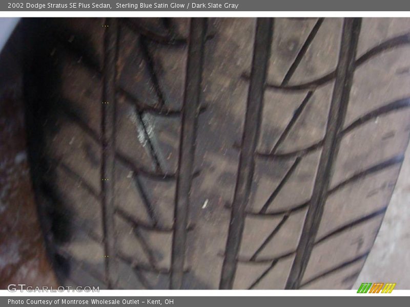 Sterling Blue Satin Glow / Dark Slate Gray 2002 Dodge Stratus SE Plus Sedan