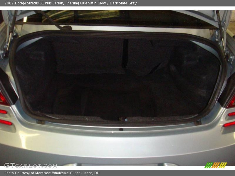 Sterling Blue Satin Glow / Dark Slate Gray 2002 Dodge Stratus SE Plus Sedan