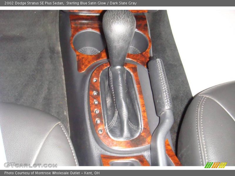 Sterling Blue Satin Glow / Dark Slate Gray 2002 Dodge Stratus SE Plus Sedan
