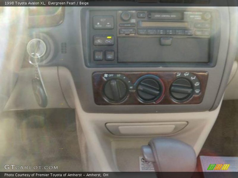 Evergreen Pearl / Beige 1998 Toyota Avalon XL