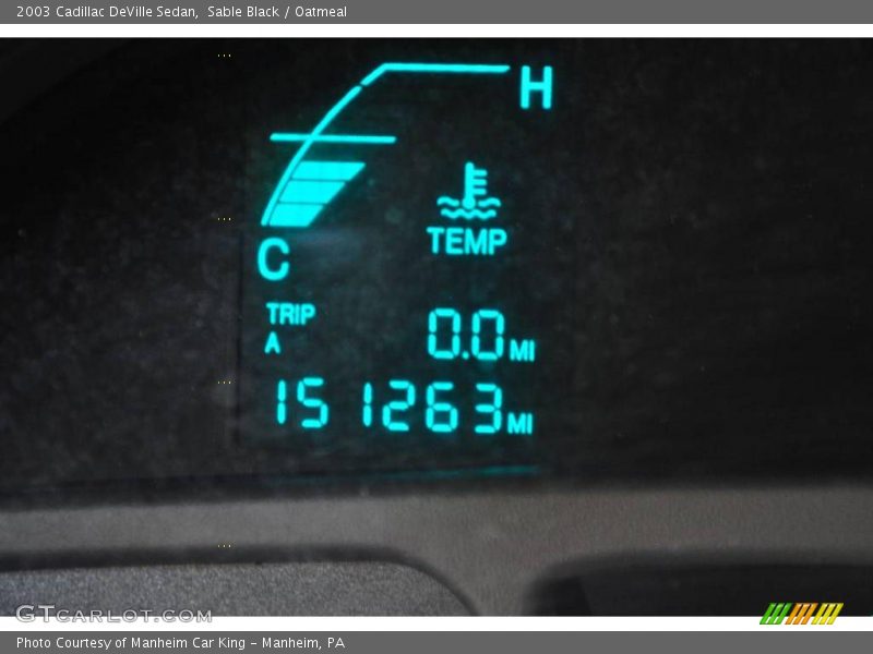 Sable Black / Oatmeal 2003 Cadillac DeVille Sedan