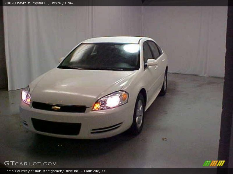 White / Gray 2009 Chevrolet Impala LT
