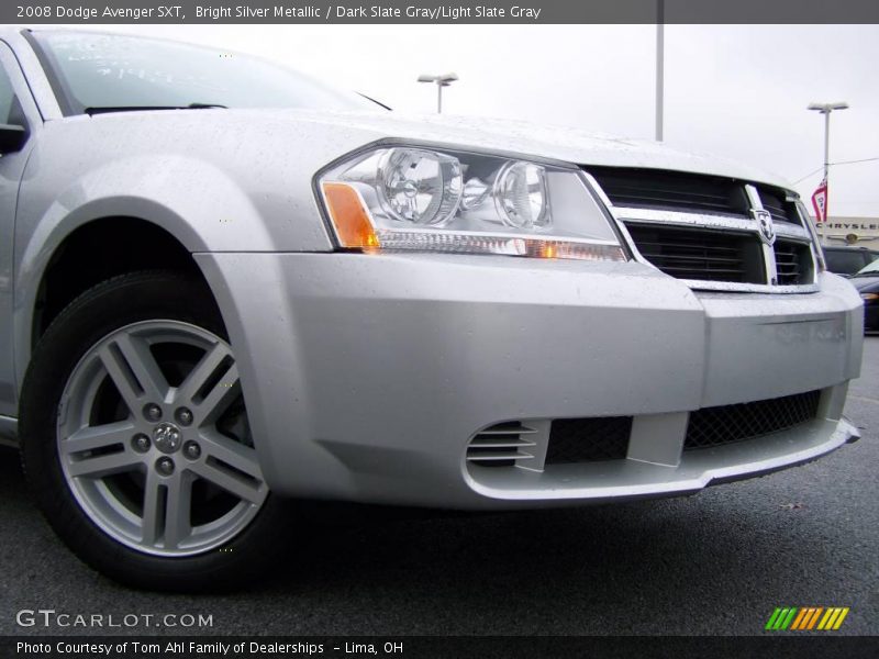 Bright Silver Metallic / Dark Slate Gray/Light Slate Gray 2008 Dodge Avenger SXT