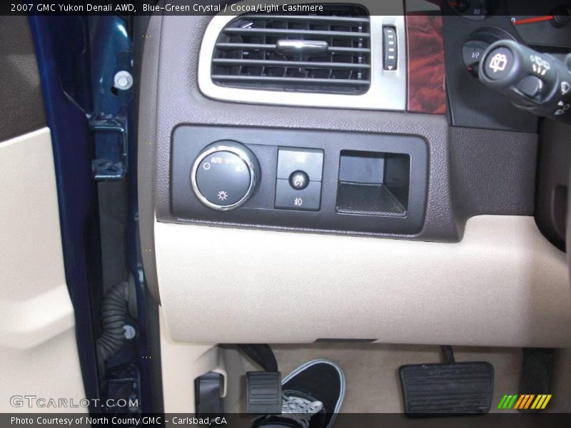 Blue-Green Crystal / Cocoa/Light Cashmere 2007 GMC Yukon Denali AWD