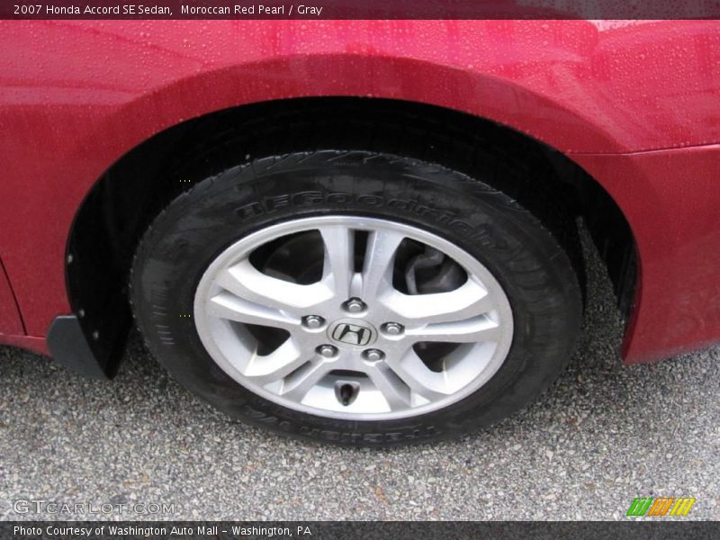 Moroccan Red Pearl / Gray 2007 Honda Accord SE Sedan