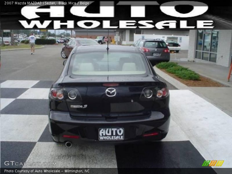 Black Mica / Beige 2007 Mazda MAZDA3 i Sedan